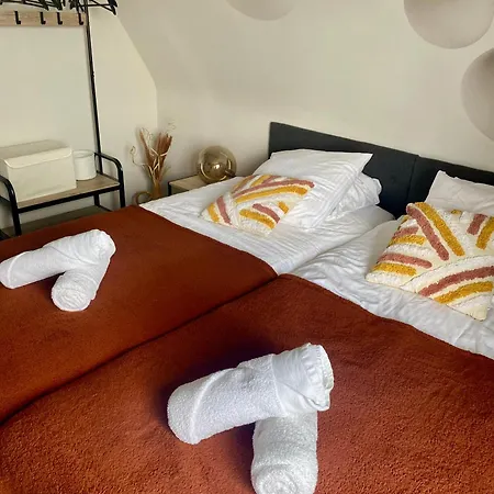 Medena - Classe 3 Etoiles מאיין